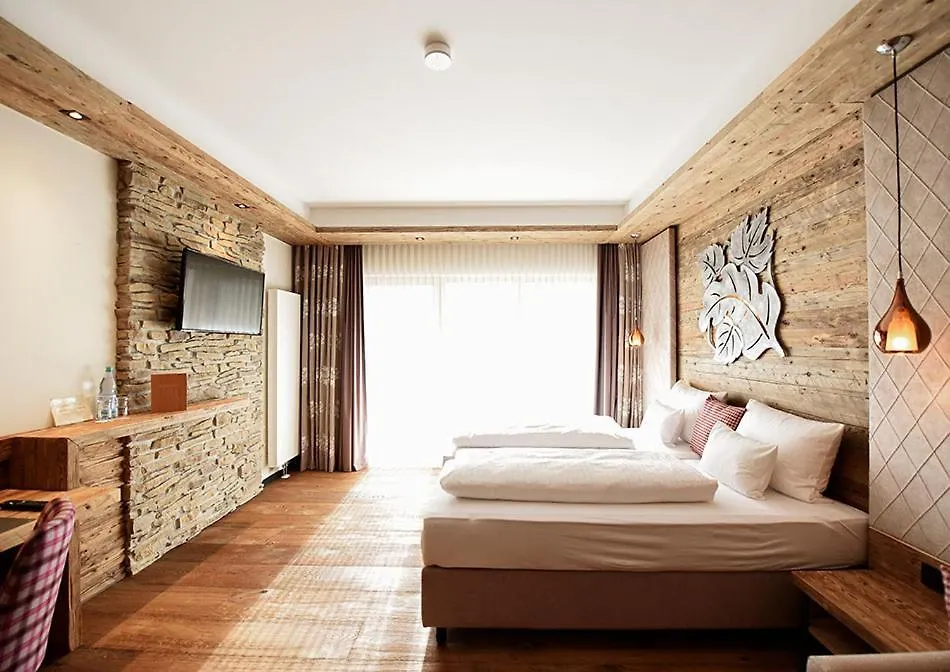 Spessart-Lodge Weibersbrunn